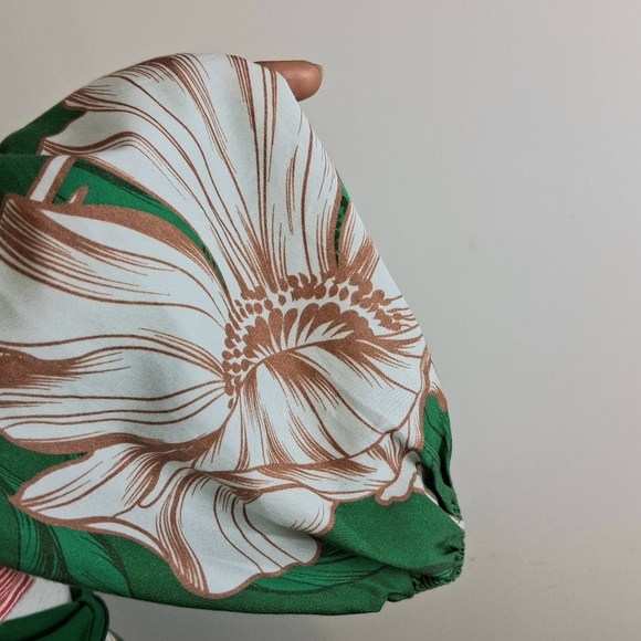 MISA Los Angeles Nina Puff Sleeve Green Floral Cutout Dress Size Small - Picture 3 of 11
